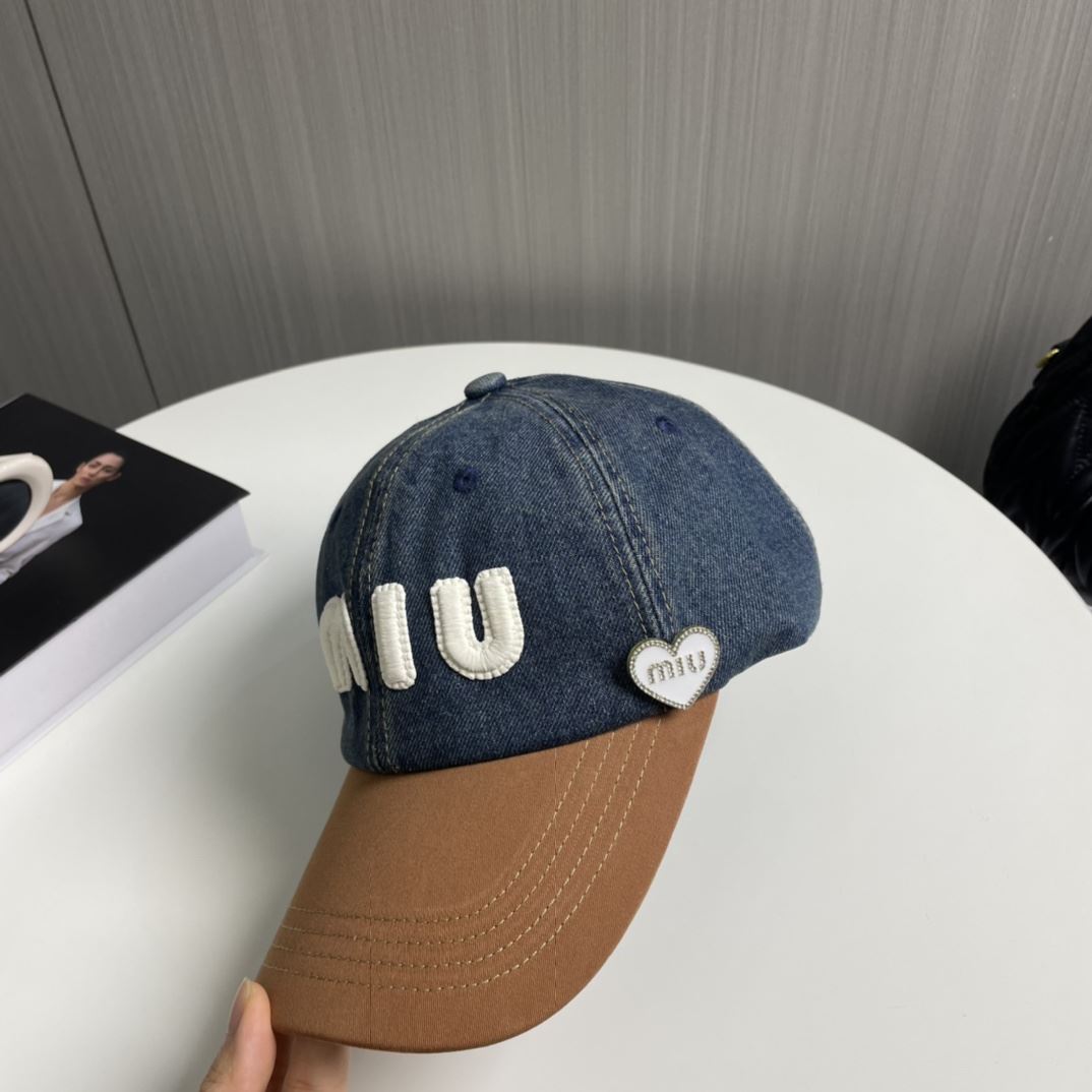 Miu Miu Caps